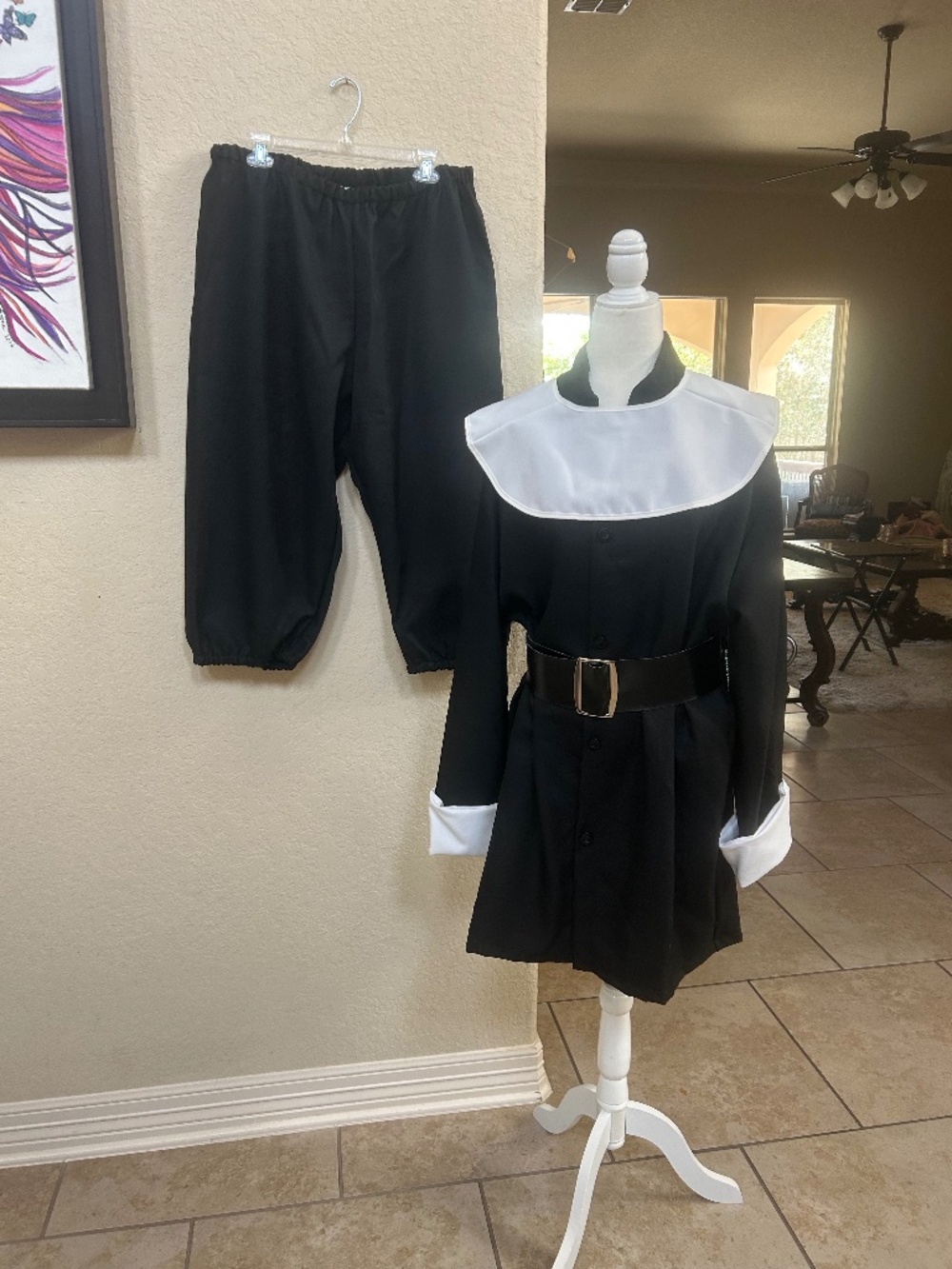 Vintage Inspired Pilgrim/Colonial Costume. NWOT